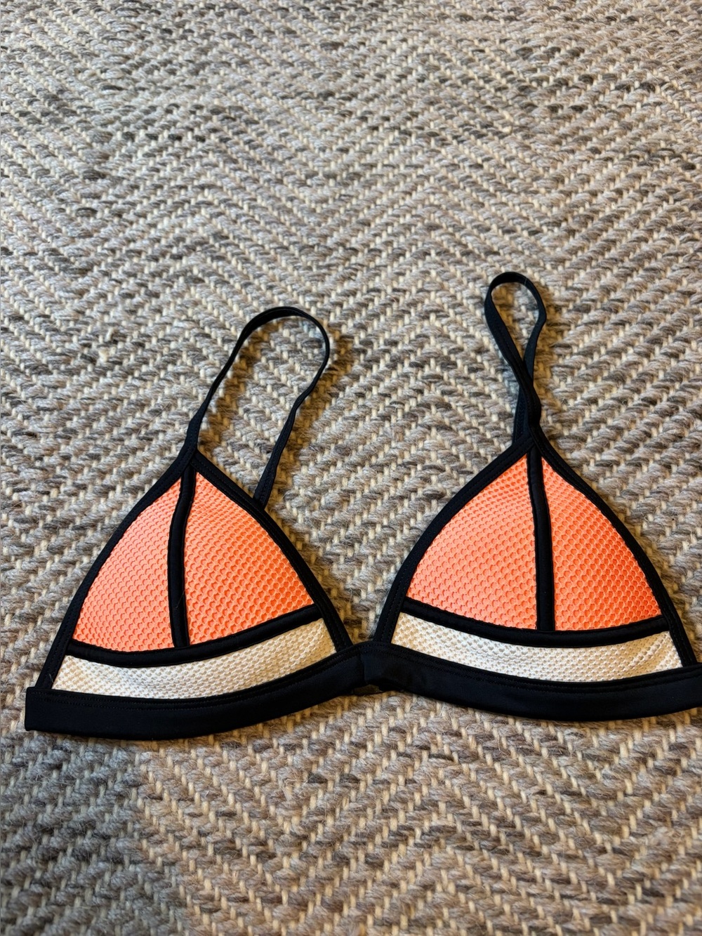 Triangl small Women’s Neon Coral Triangle Bikini Top with Contrast Trim